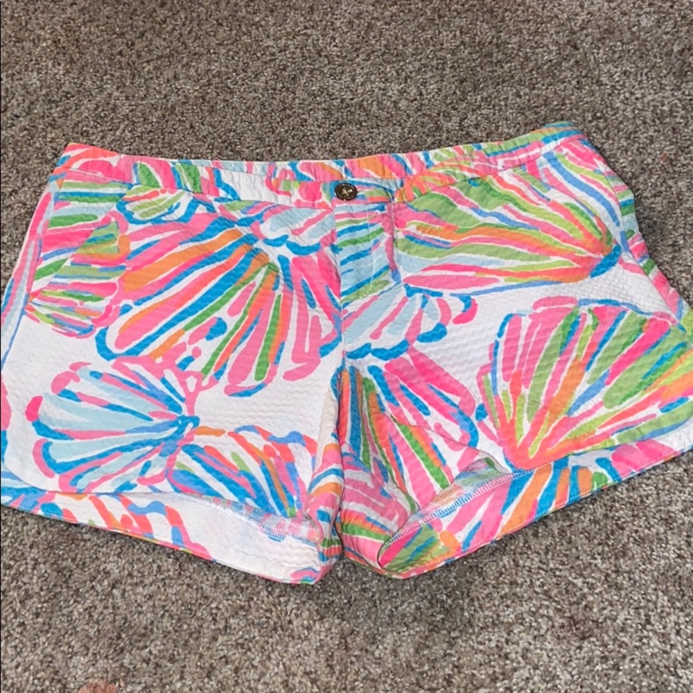 Lilly Pulitzer shorts - Picture 1 of 3
